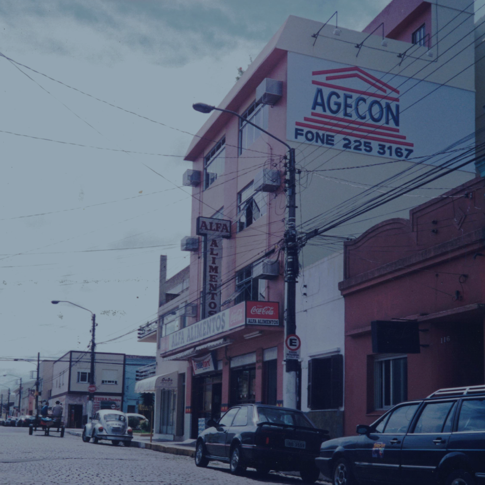 30 anos AGECON: Referência na Administração de Condomínios 30 anos AGECON: Referência na Administração de Condomínios